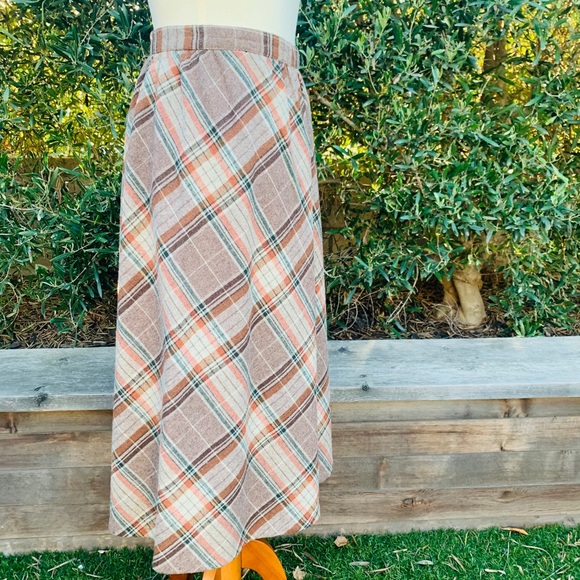 Alfred Paquette Brown Wool Skirt - Picture 5 of 8